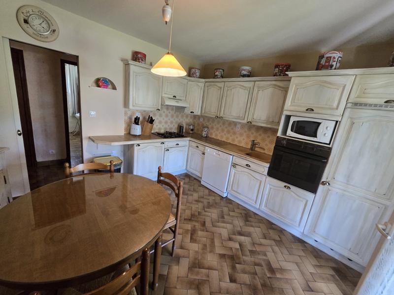 Maison - 204 m² - 6 pièces