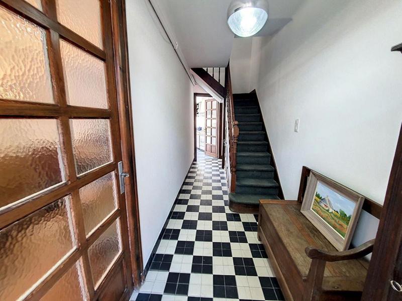 Maison - 275 m² - 4 pièces