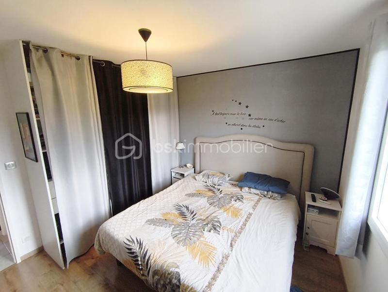 Pavillon - 110 m² - 4 pièces