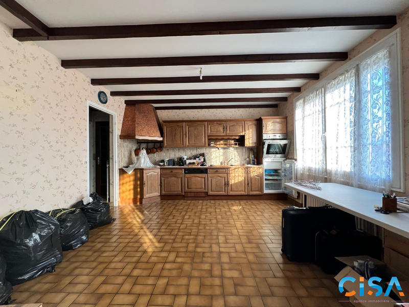 Maison - 92 m² - 5 pièces