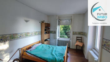 Appartement - 143 m² - 6 pièces