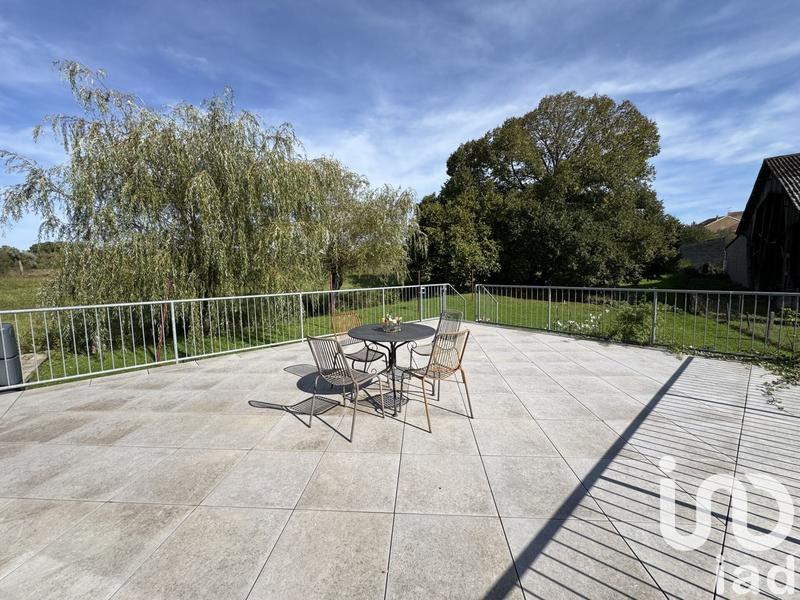 Maison - 107 m² - 5 pièces