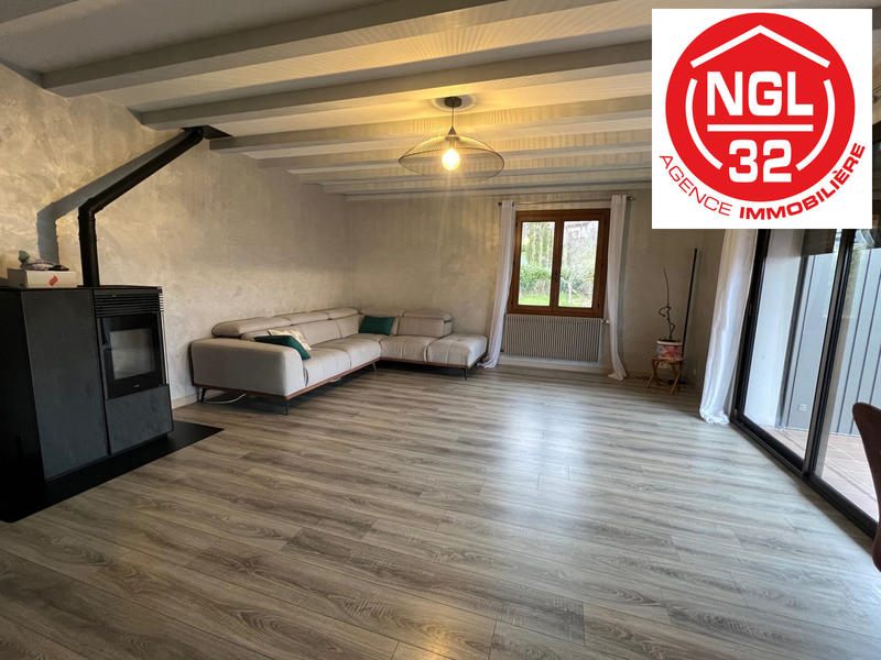 Villa - 100 m² - 5 pièces