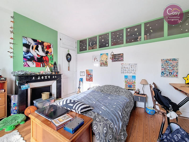 Maison - 229 m² - 7 pièces