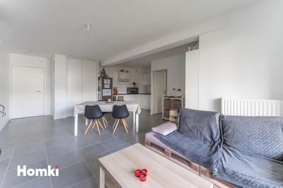 Appartement - 83 m² - 4 pièces