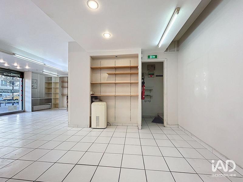 Local commercial - 82 m²
