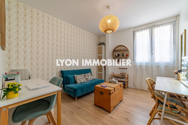 Appartement - 84 m² - 4 pièces