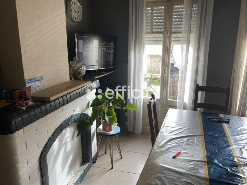 Immeuble - 150 m² - 3 pièces