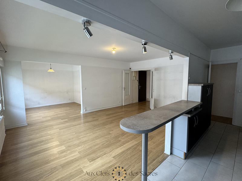 Appartement - 87 m² - 4 pièces