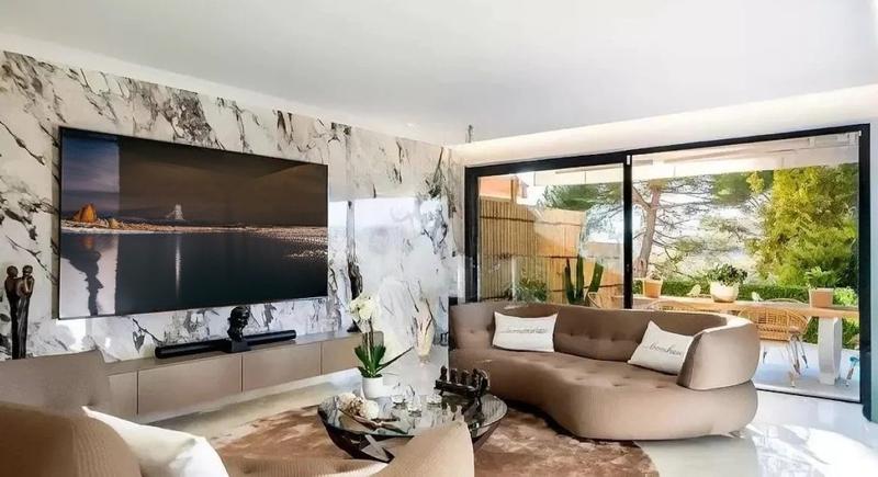 Appartement - 110 m² - 4 pièces