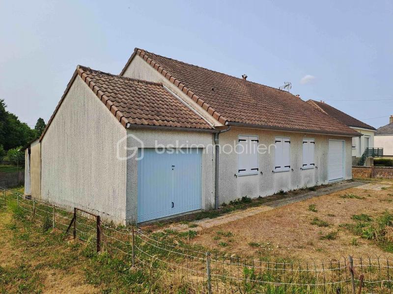 Maison - 93 m² - 5 pièces