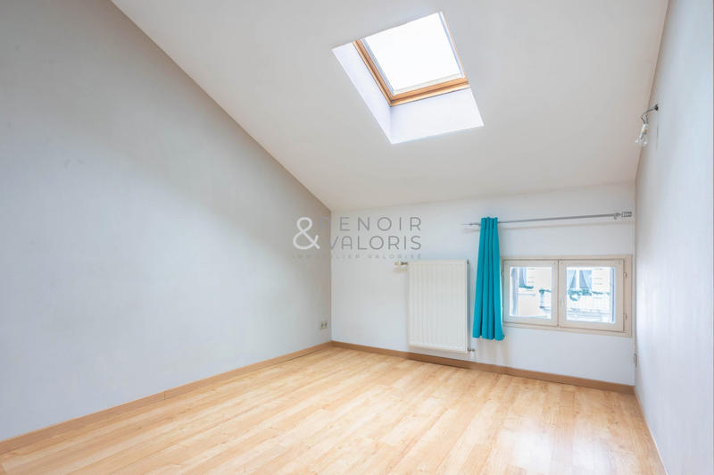 Appartement - 109 m² - 6 pièces