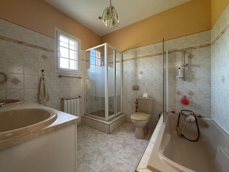 Maison - 121 m² - 4 pièces