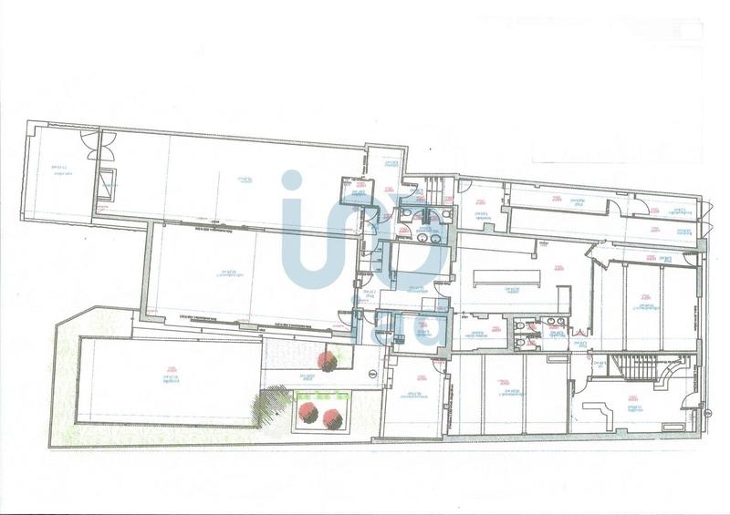 Local commercial - 570 m²