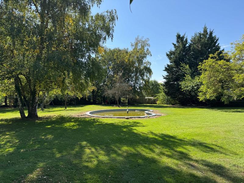 Maison ancienne - 303 m² - 8 pièces