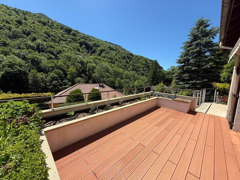 Maison - 114 m² - 5 pièces