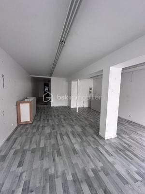 Bureau - 80 m² - 3 pièces