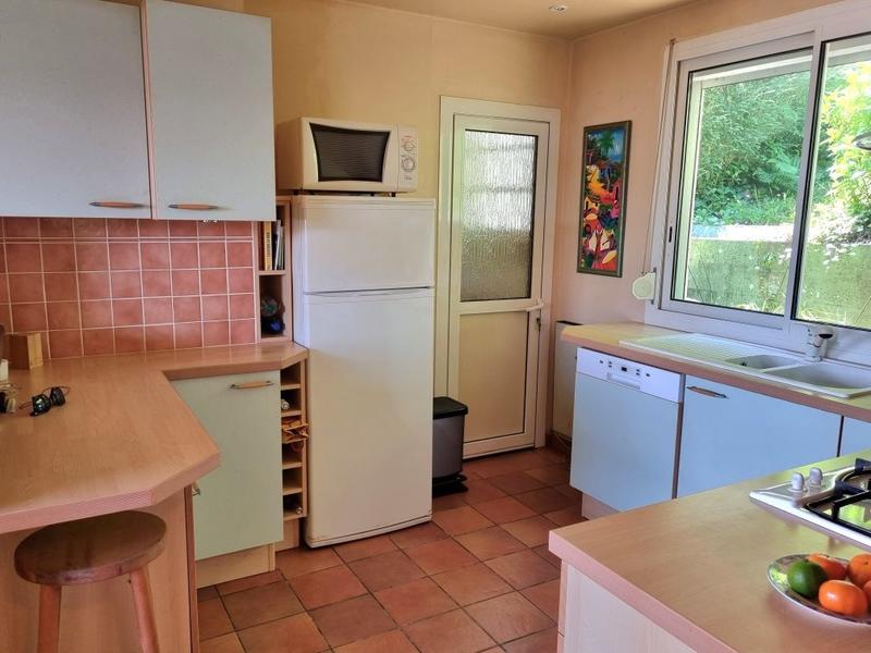 Maison traditionnelle - 80 m² - 5 pièces