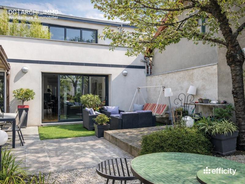 Maison - 190 m² - 7 pièces