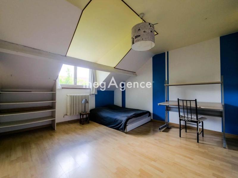 Maison - 140 m² - 7 pièces