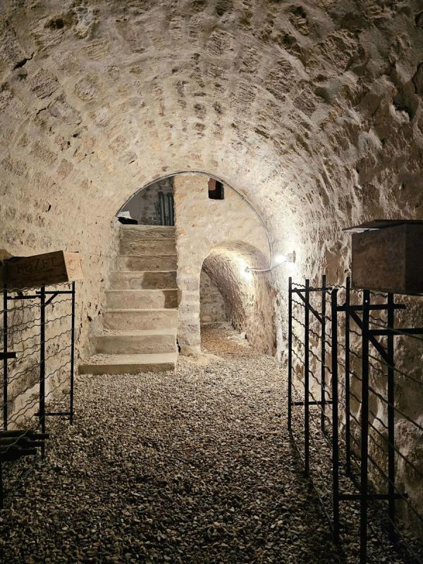 Maison - 278 m² - 11 pièces