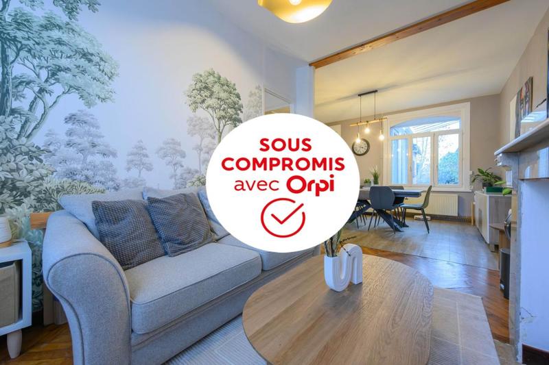 Maison - 105 m² - 5 pièces