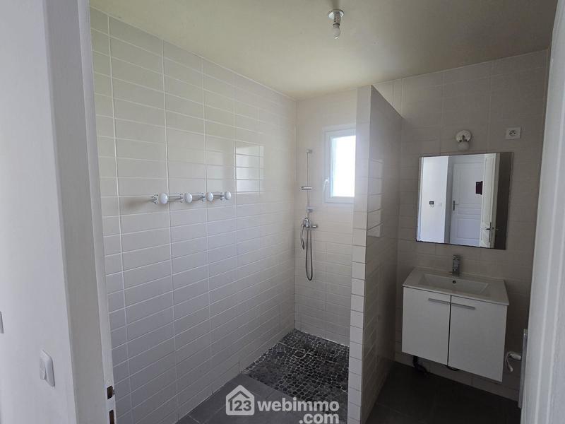 Maison - 85 m² - 4 pièces