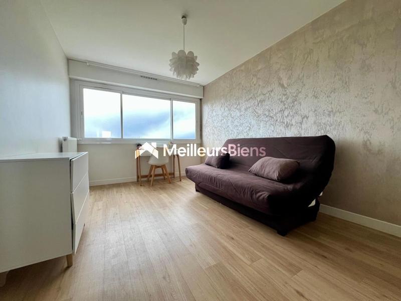 Appartement - 84 m² - 5 pièces