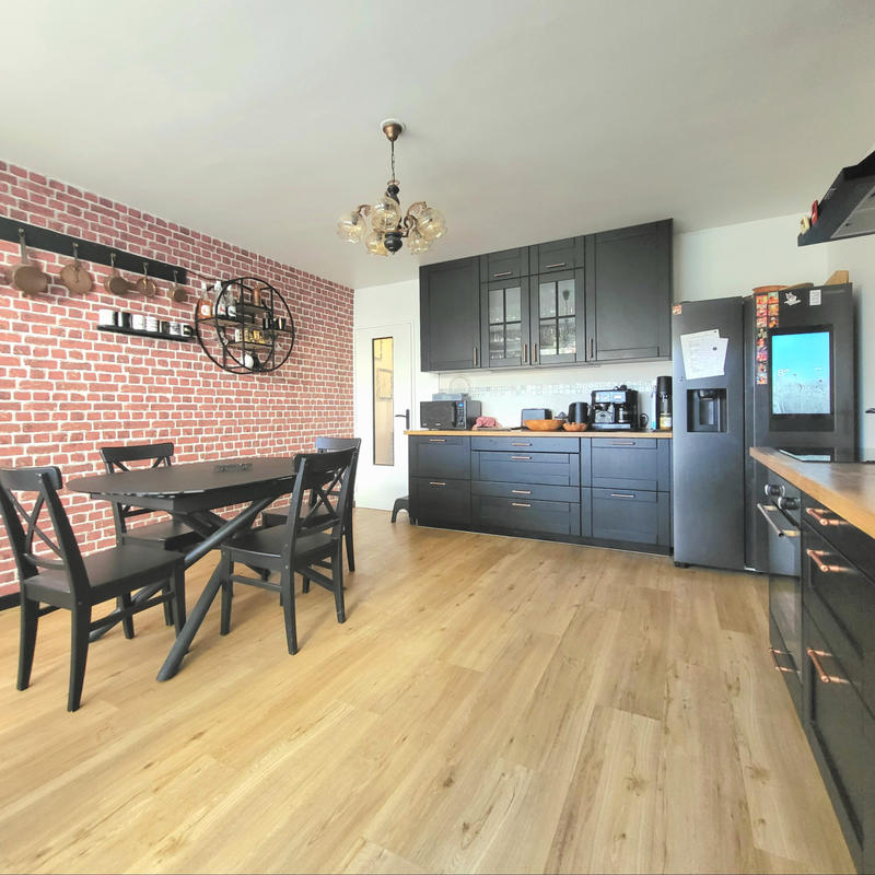 Maison - 105 m² - 4 pièces