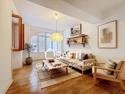 Maison - 105 m² - 5 pièces