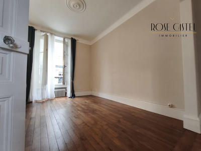 Maison - 89 m² - 5 pièces