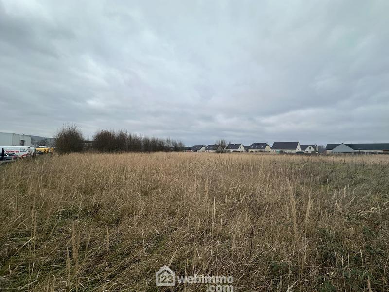 Terrain - 4 500 m²