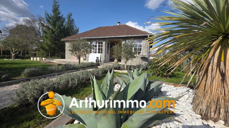 Maison - 98 m² - 4 pièces