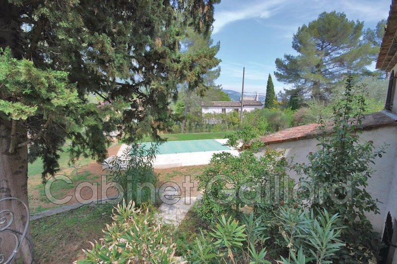 Villa - 180 m² - 5 pièces