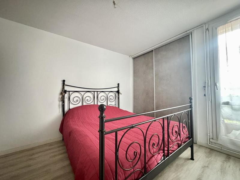 Appartement - 80 m² - 3 pièces