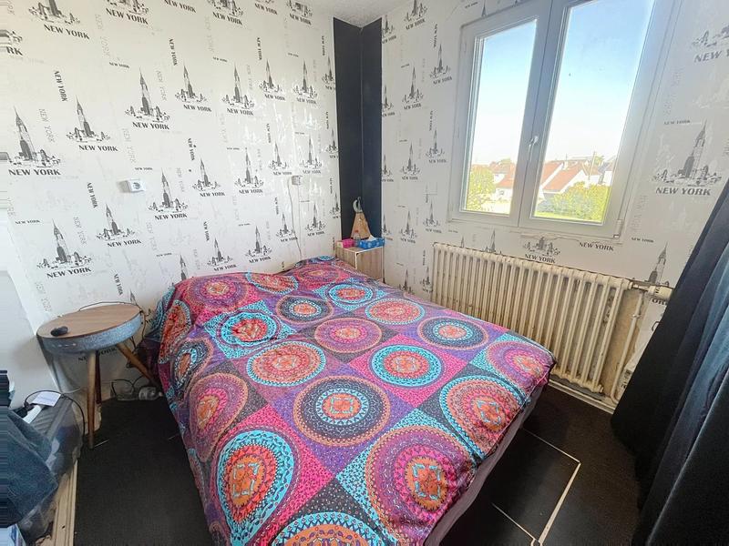 Maison - 93 m² - 4 pièces