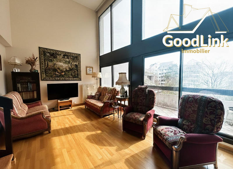 Appartement - 110 m² - 5 pièces