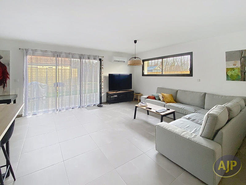 Maison - 85 m² - 3 pièces