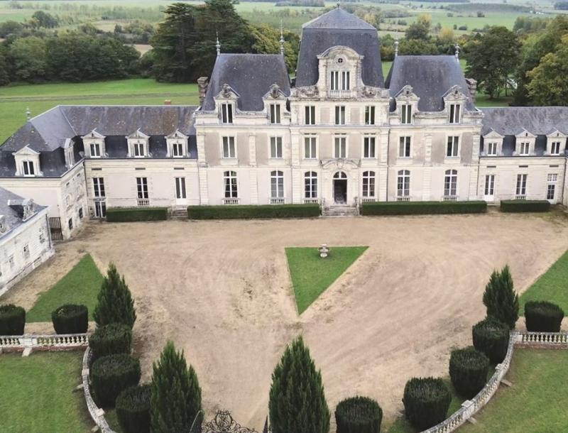 Manoir - 1 900 m² - 30 pièces