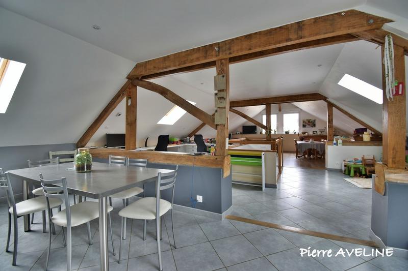 Maison - 165 m² - 6 pièces