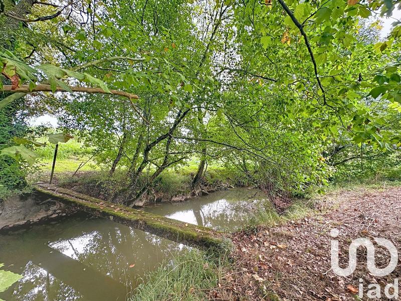 Maison - 313 m² - 15 pièces