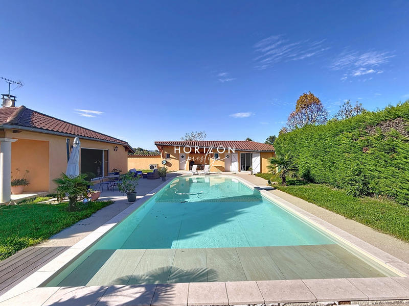 Bastide - 230 m² - 7 pièces