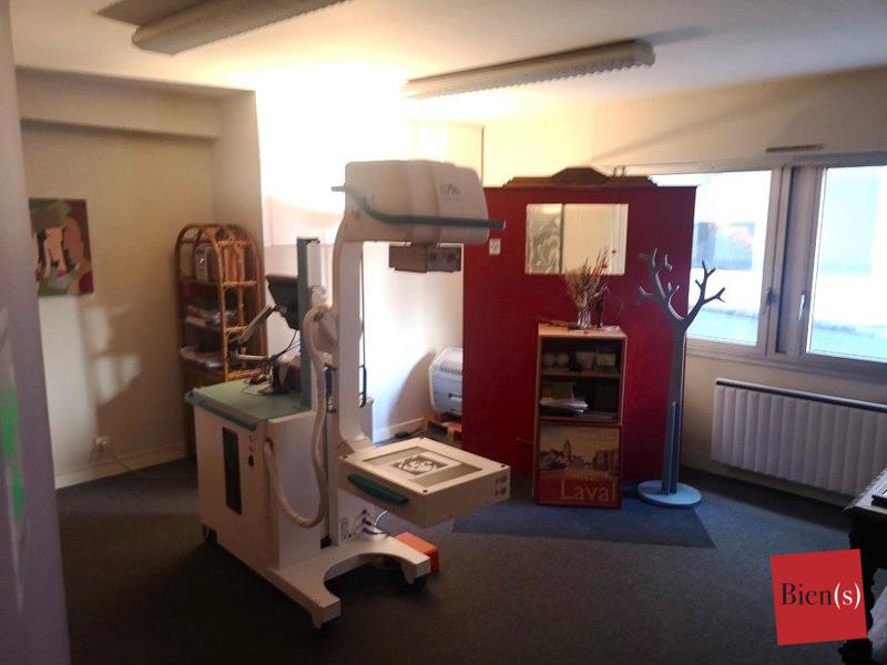 Local d'activités - 85 m² - 3 pièces