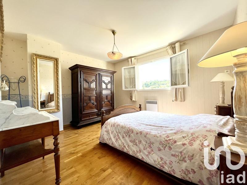 Maison - 173 m² - 5 pièces