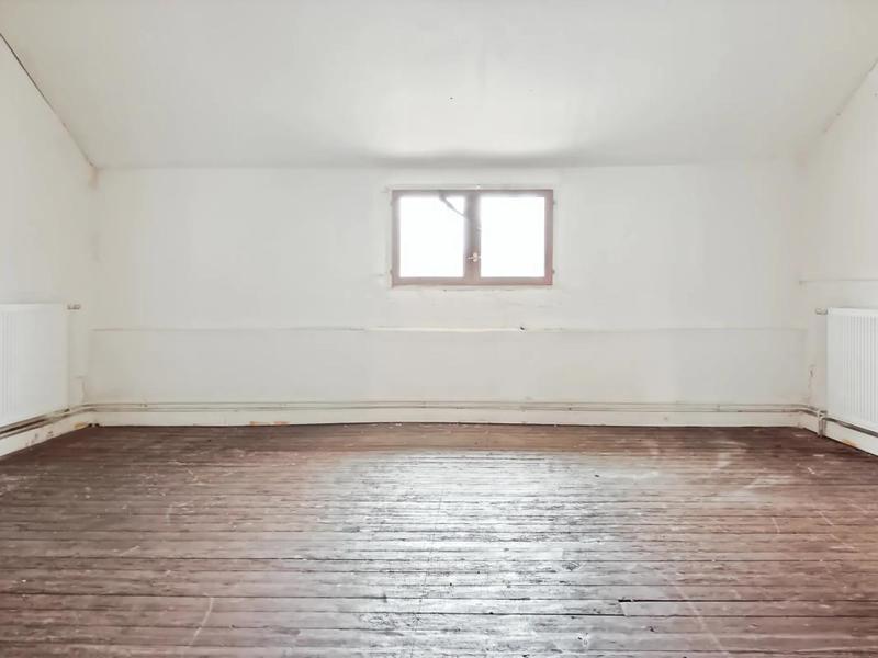 Maison de ville - 240 m² - 7 pièces