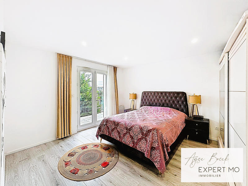 Maison - 135 m² - 6 pièces