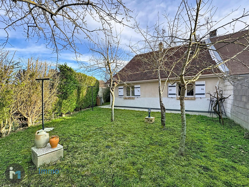 Maison - 98 m² - 6 pièces