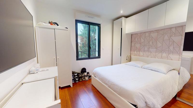 Maison contemporaine - 204 m² - 8 pièces