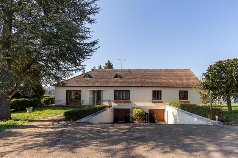 Maison - 308 m² - 10 pièces