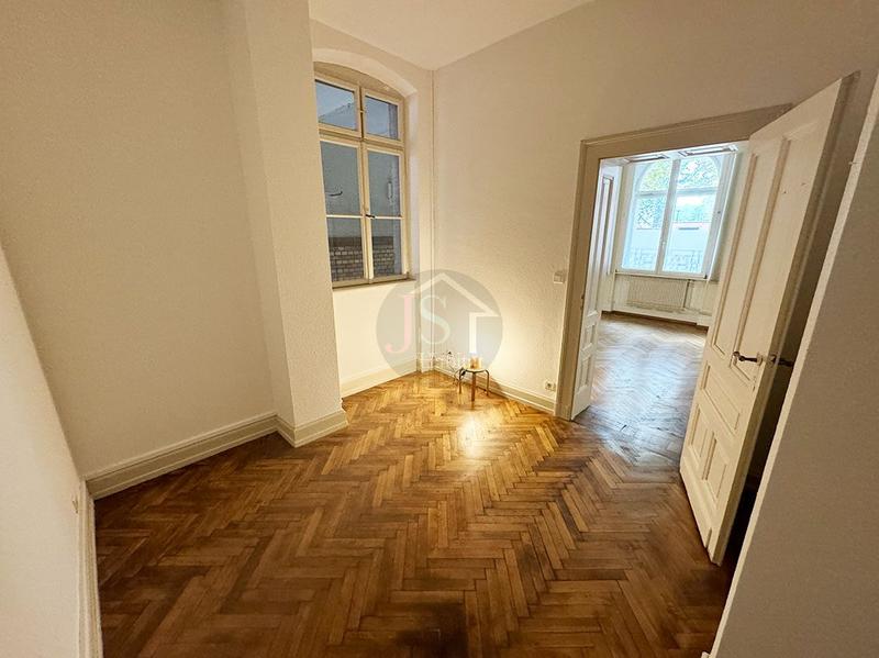 Bureau - 70 m² - 3 pièces